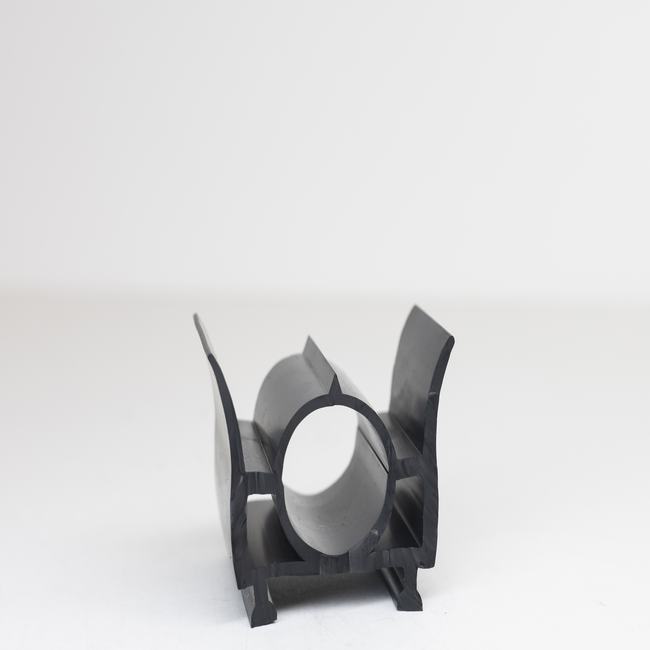 Akhtam al Abwab Alfuladhia